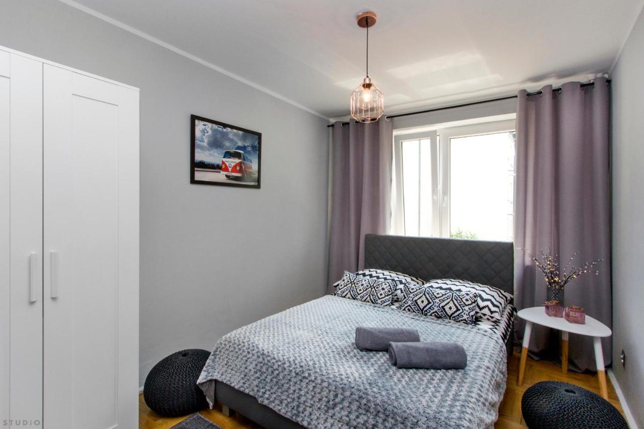 Clicktheflat Hoza Street Apart Rooms Варшава Экстерьер фото