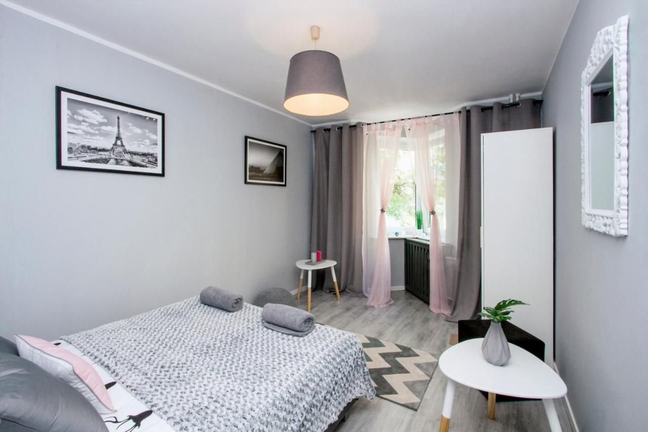 Clicktheflat Hoza Street Apart Rooms Варшава Экстерьер фото