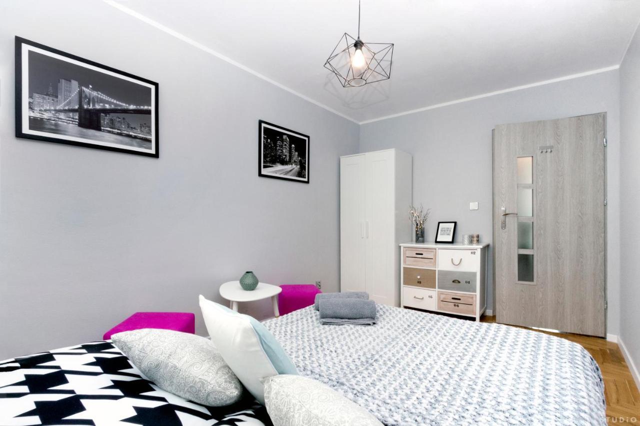 Clicktheflat Hoza Street Apart Rooms Варшава Экстерьер фото