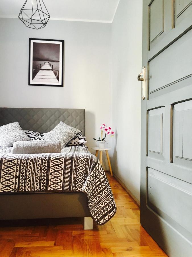 Clicktheflat Hoza Street Apart Rooms Варшава Экстерьер фото